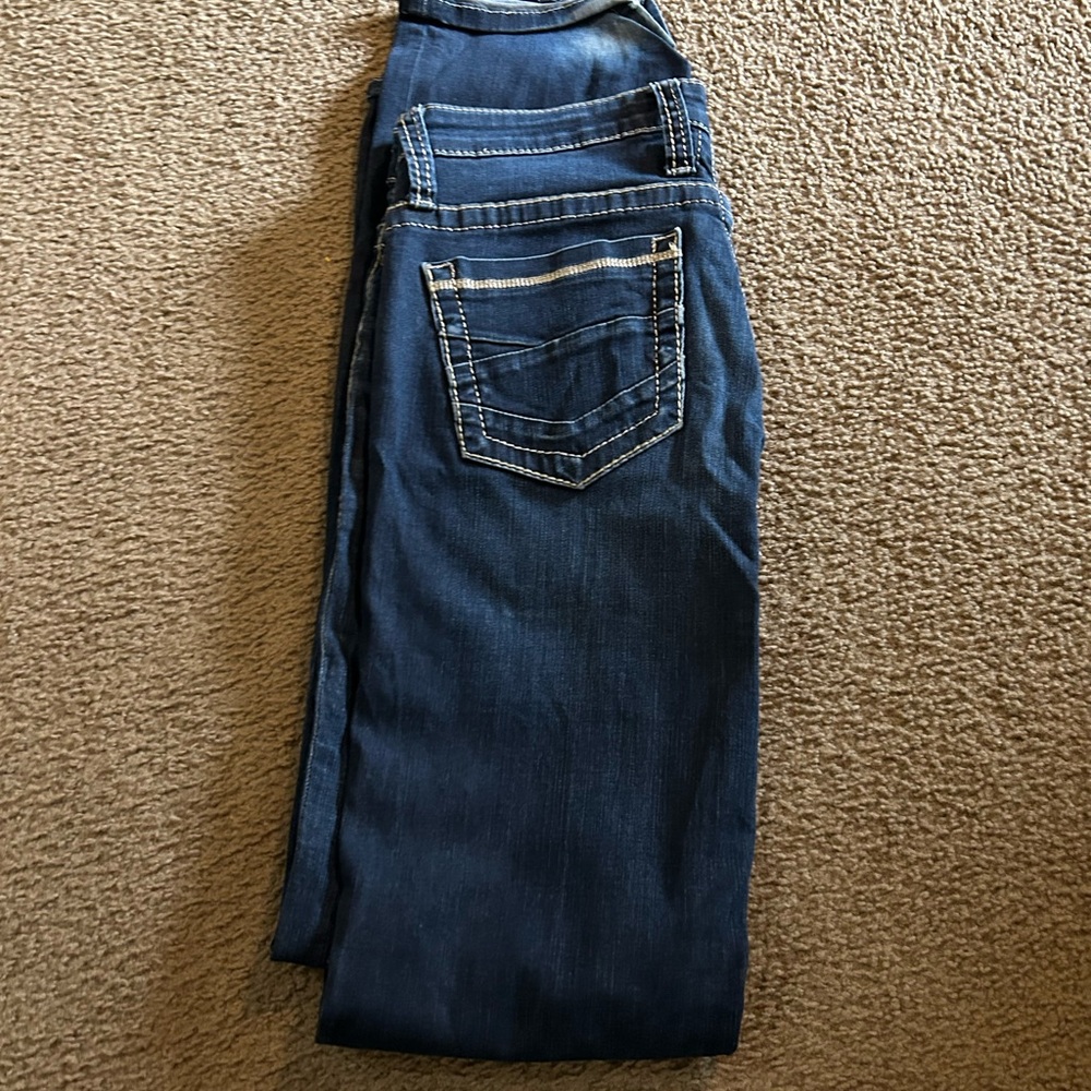 BKE Blue Straight Leg Jeans with Classic Design